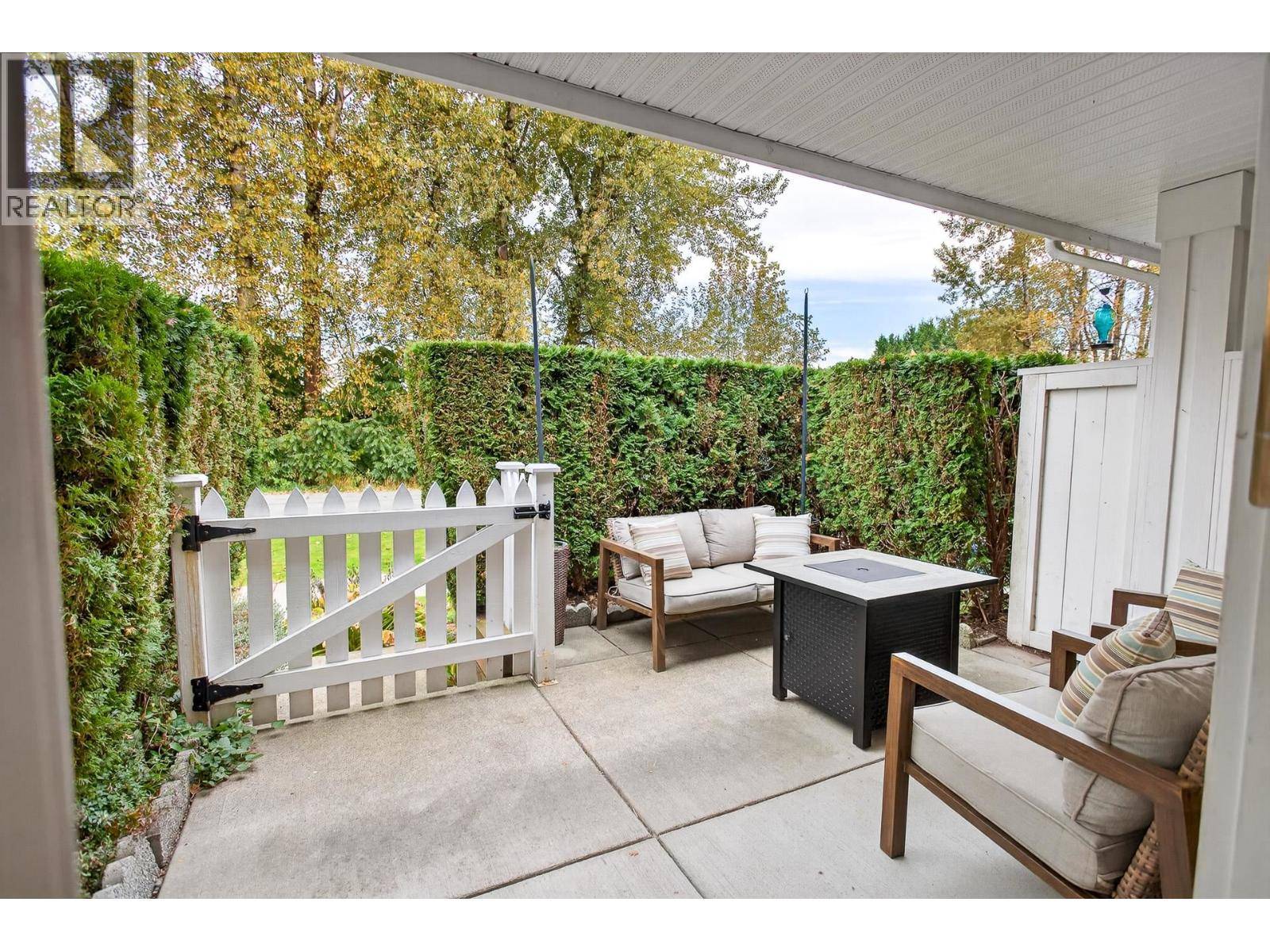 Port Coquitlam, BC V3B7X8,2927 FREMONT ST #18