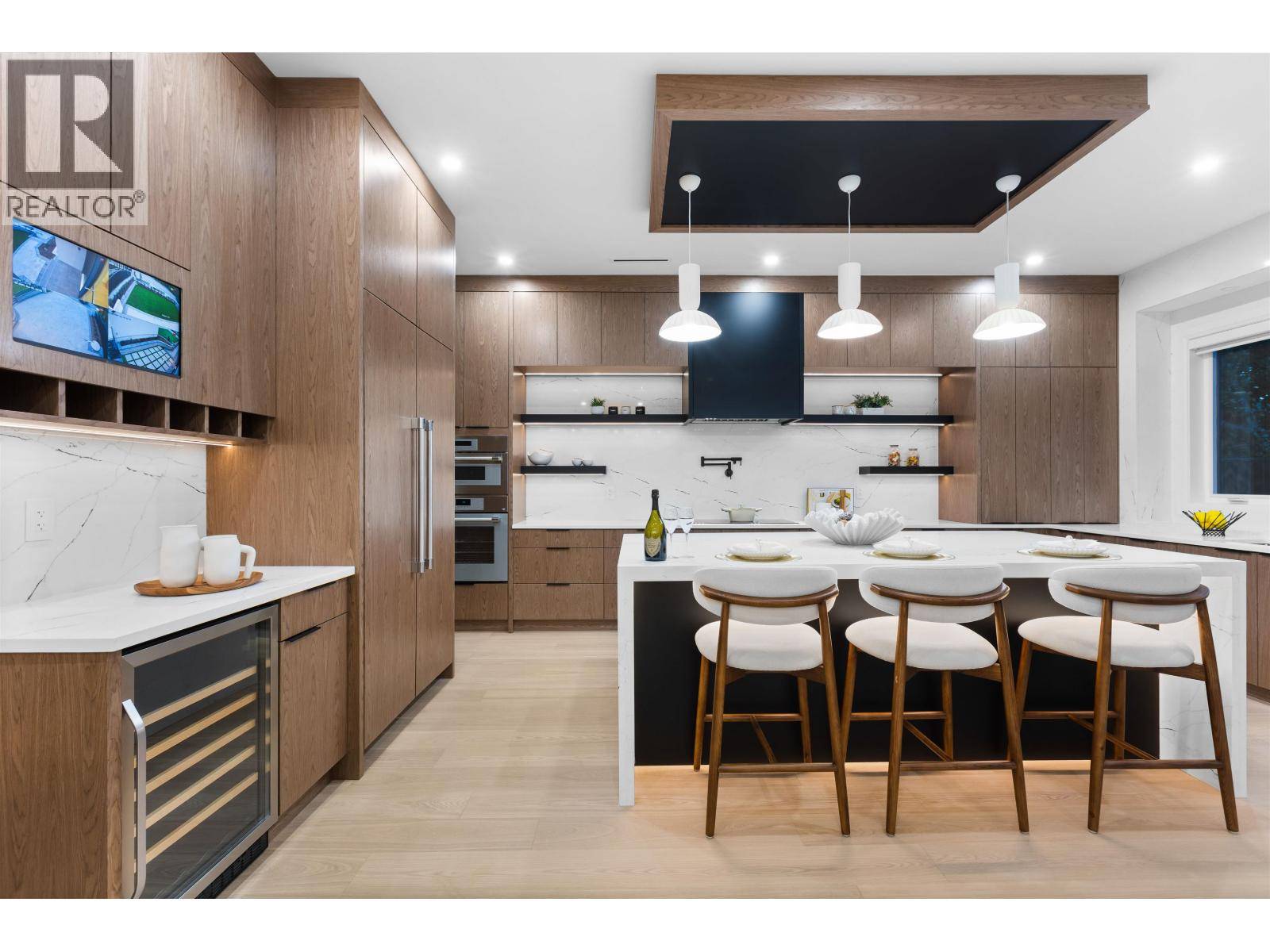 Burnaby, BC V5E1Y5,7370 BURRIS STREET