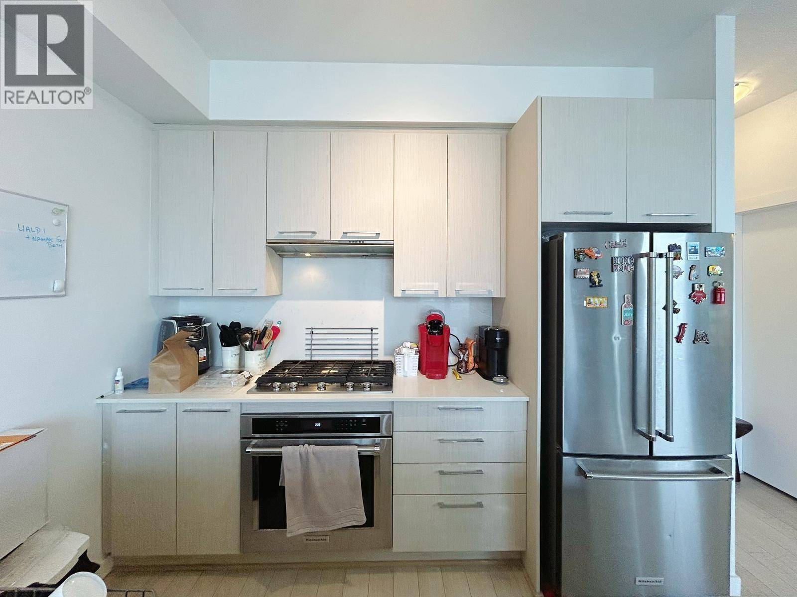 Richmond, BC V6X0P8,5619 CEDARBRIDGE WAY #801