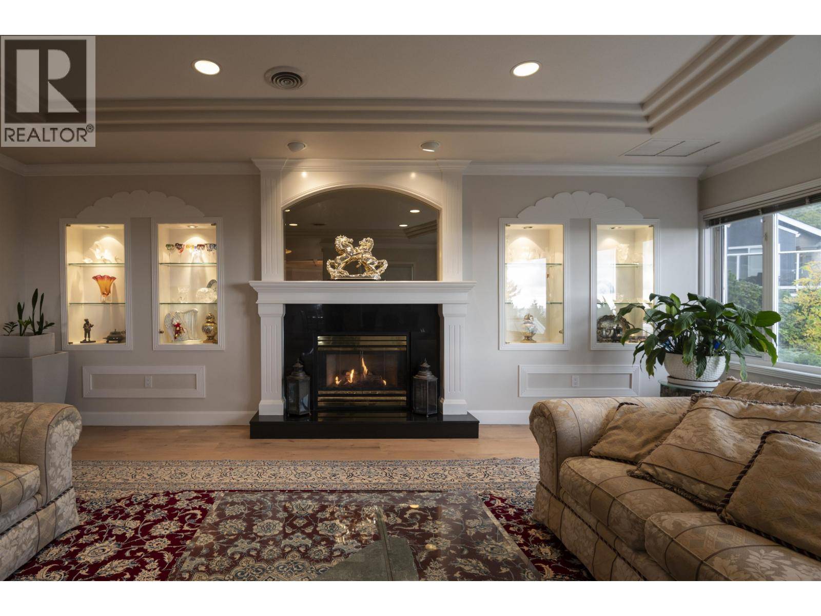 West Vancouver, BC V7S3E6,2572 WESTHILL CLOSE