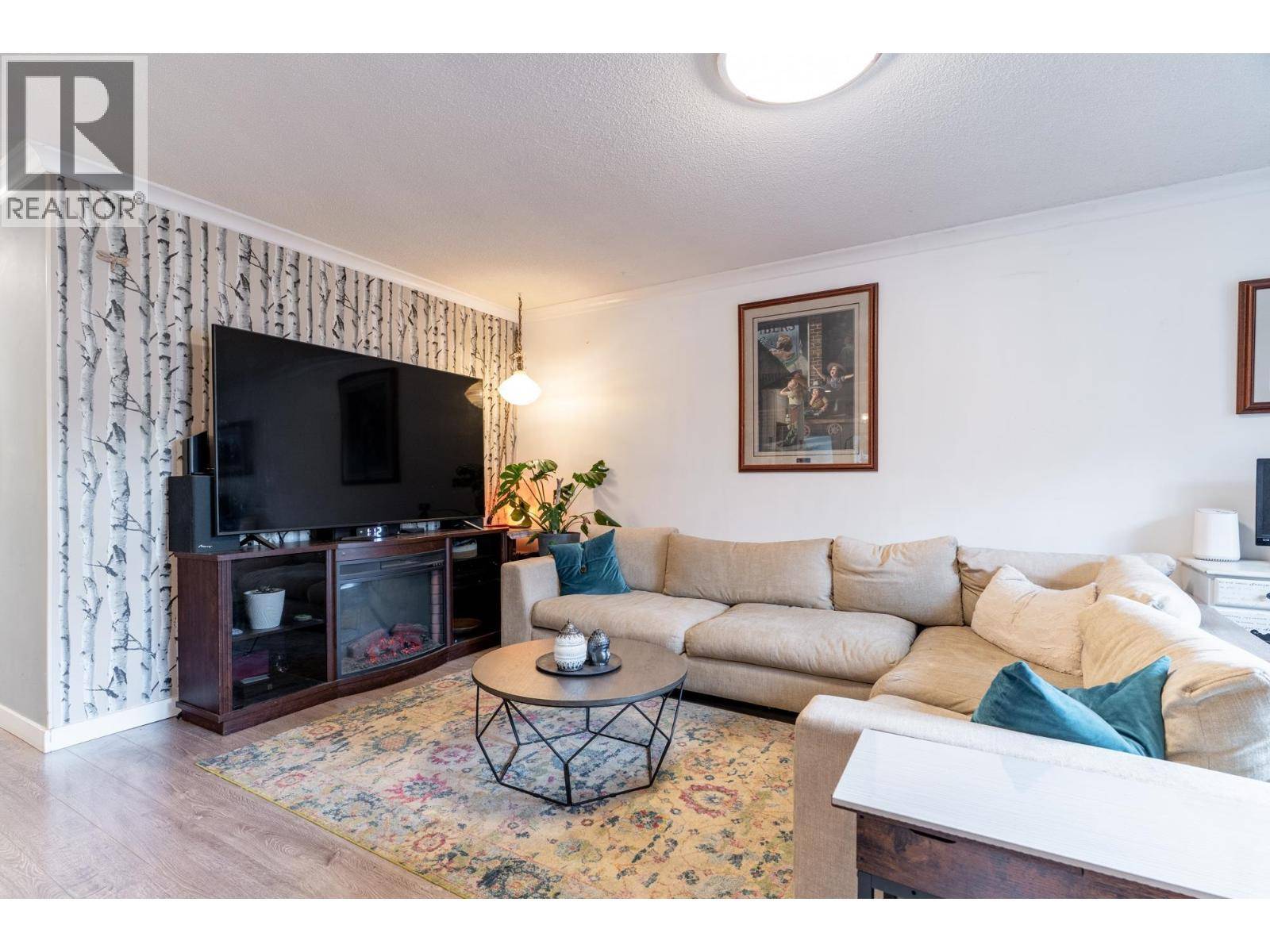 Port Coquitlam, BC V3B2Y4,3557 HANDLEY CRESCENT