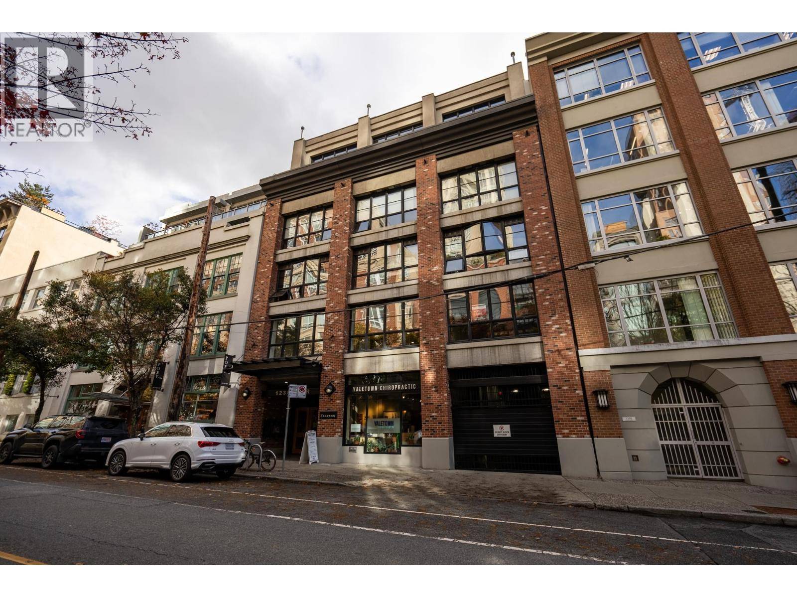Vancouver, BC V6B2Y5,1238 HOMER ST #301