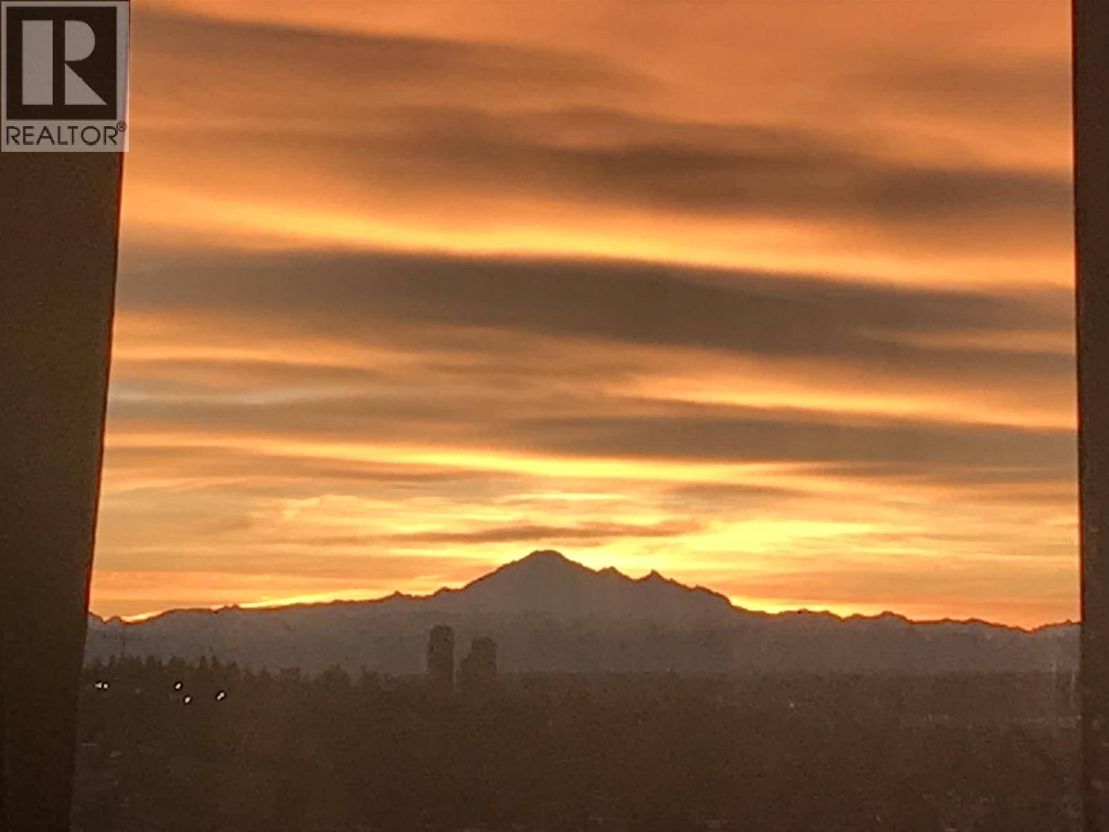 Burnaby, BC V5B1J8,190 N ELLESMERE AVENUE