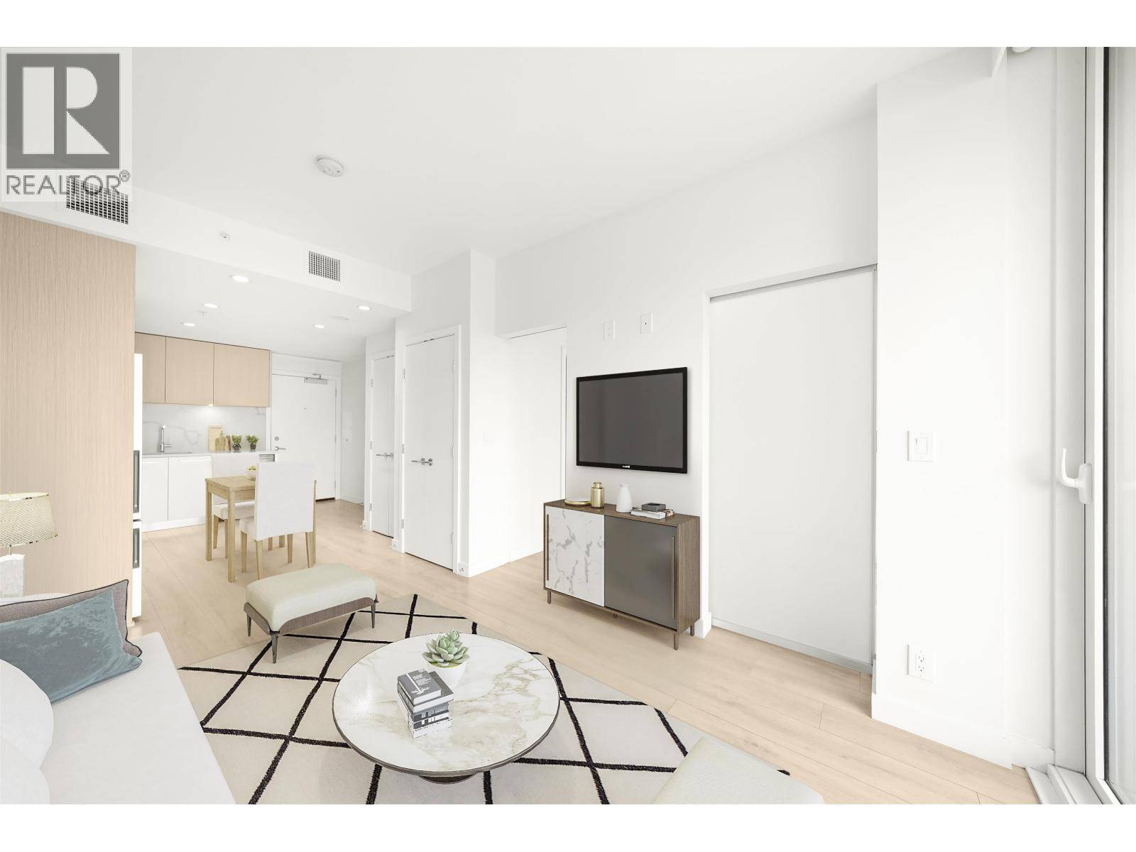 Coquitlam, BC V3J0K7,567 CLARKE RD #404