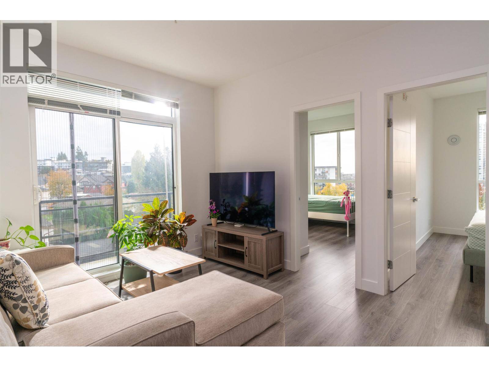 Coquitlam, BC V3J0K5,700 CLARKE RD #505