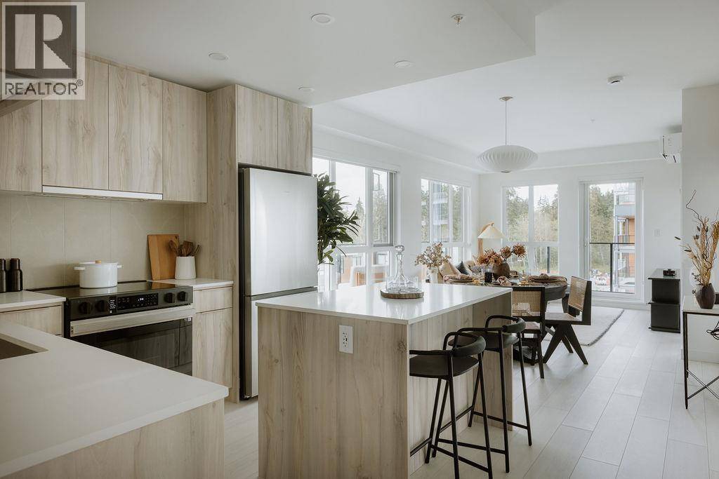 North Vancouver, BC V7G0B4,3594 MALSUM DR #616