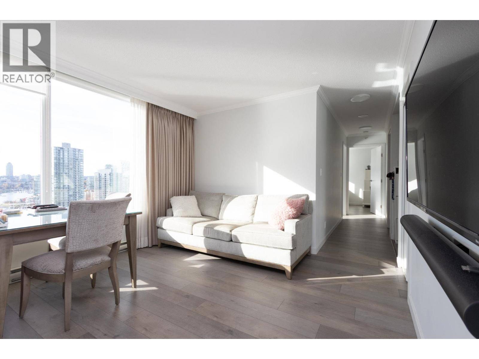 Vancouver, BC V6B0B5,33 SMITHE ST #2605