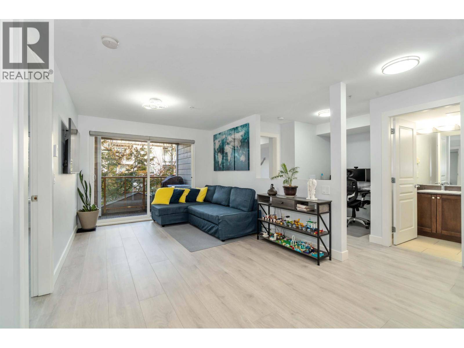 Port Coquitlam, BC V3B1E7,1969 WESTMINSTER AVE #209