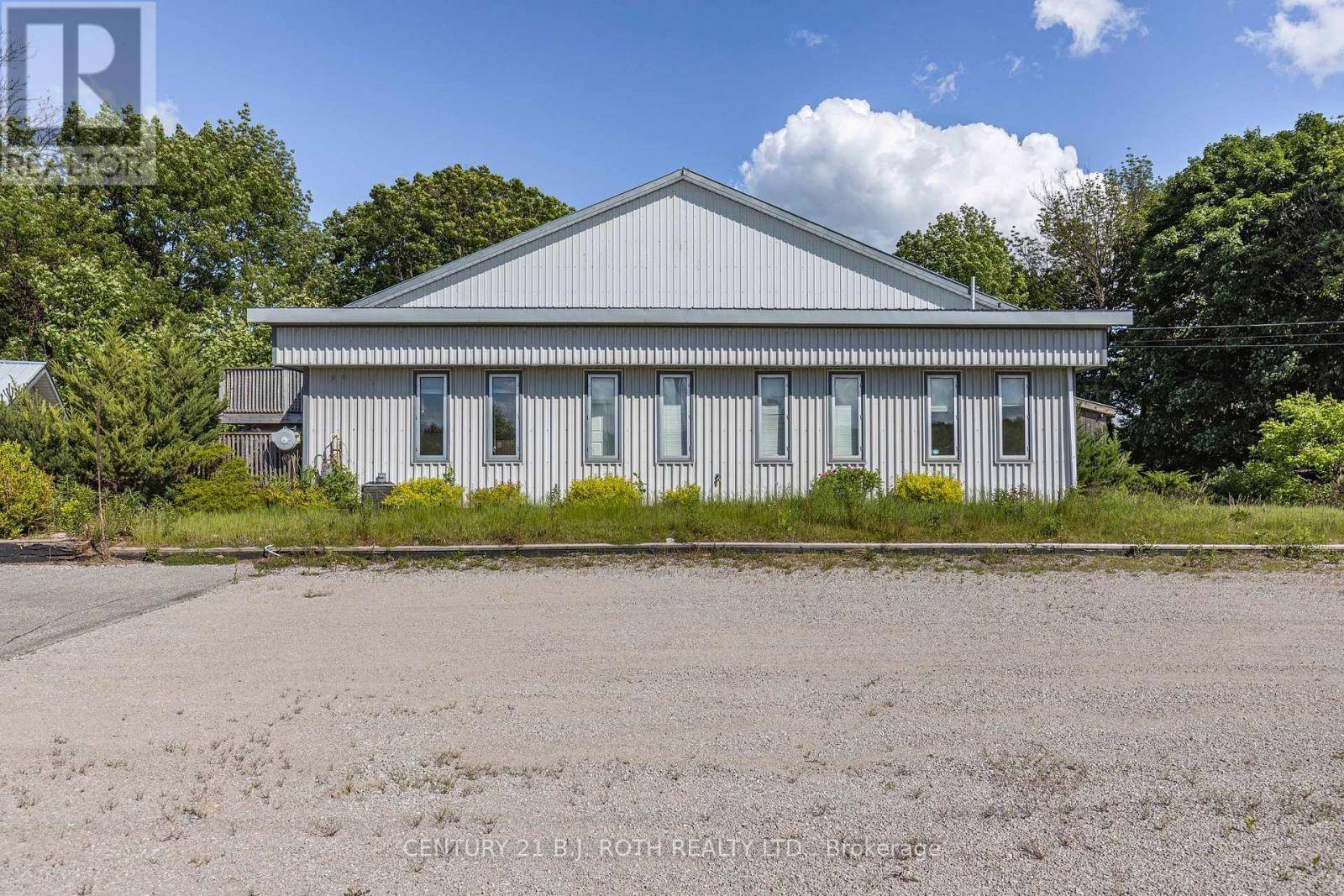 Severn, ON L3V6H3,4201 HURONIA ROAD N