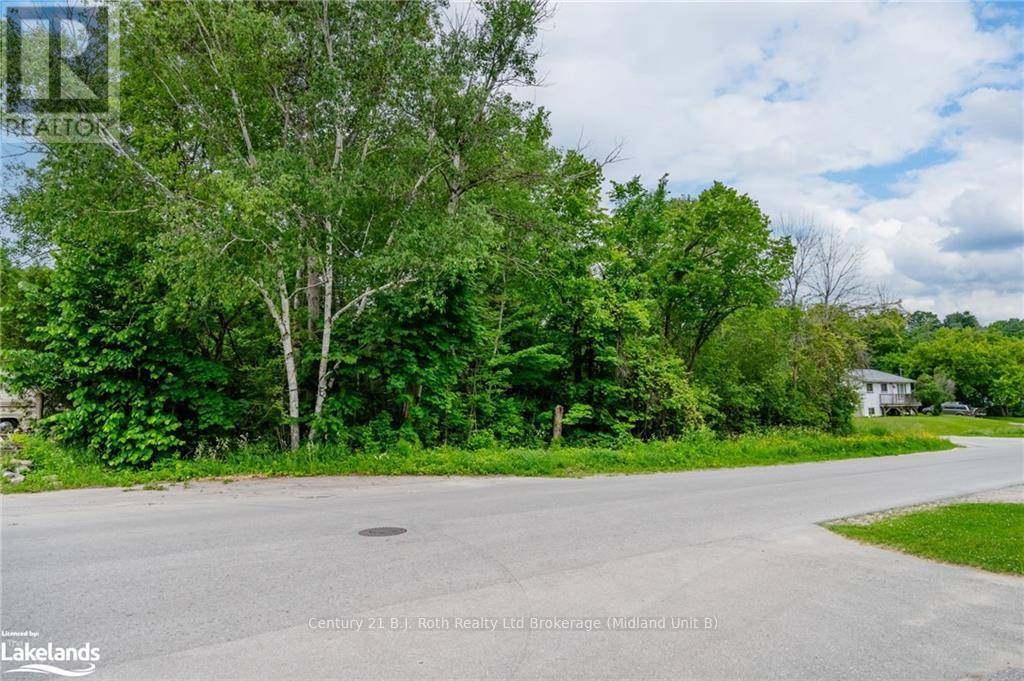 Tay (port Mcnicoll), ON L0K1R0,401 MCNICOLL STREET