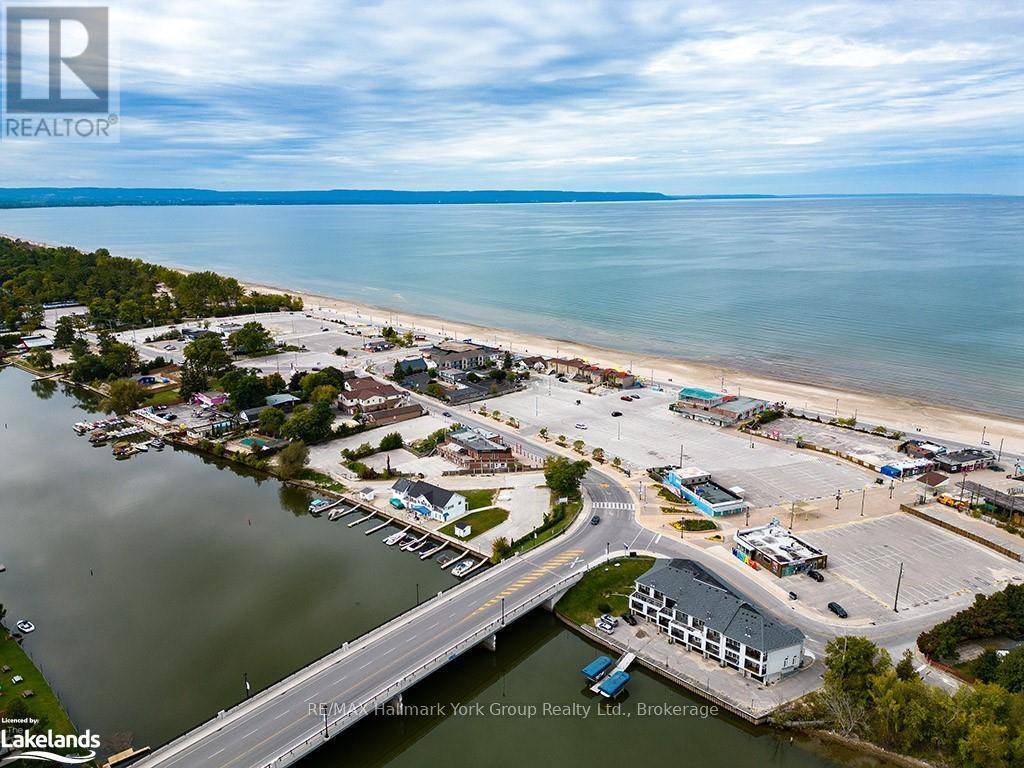 Wasaga Beach, ON L9Z2X1,1 SPRUCE STREET #1