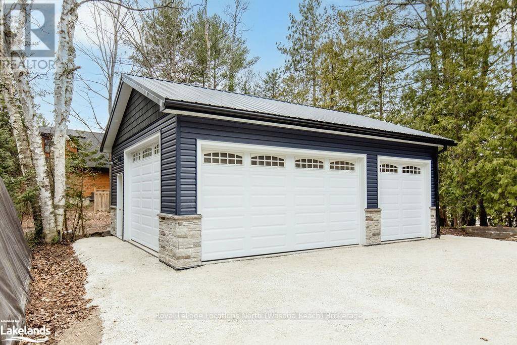 Wasaga Beach, ON L9Z2T5,44 STROUD CRESCENT