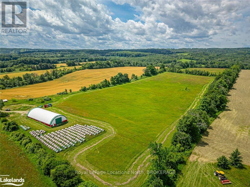 Clearview, ON L0M1H0,7958 21/22 NOTTAWASAGA SIDE ROAD