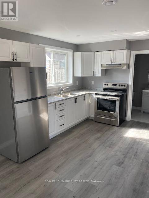 Barrie (sanford), ON L4N2J7,12 Dufferin ST #1, 2, C
