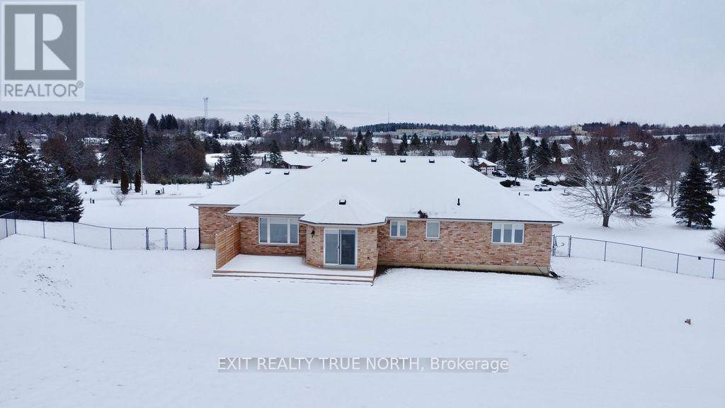 Severn, ON L3V0Y6,1348 HAWK RIDGE CRESCENT