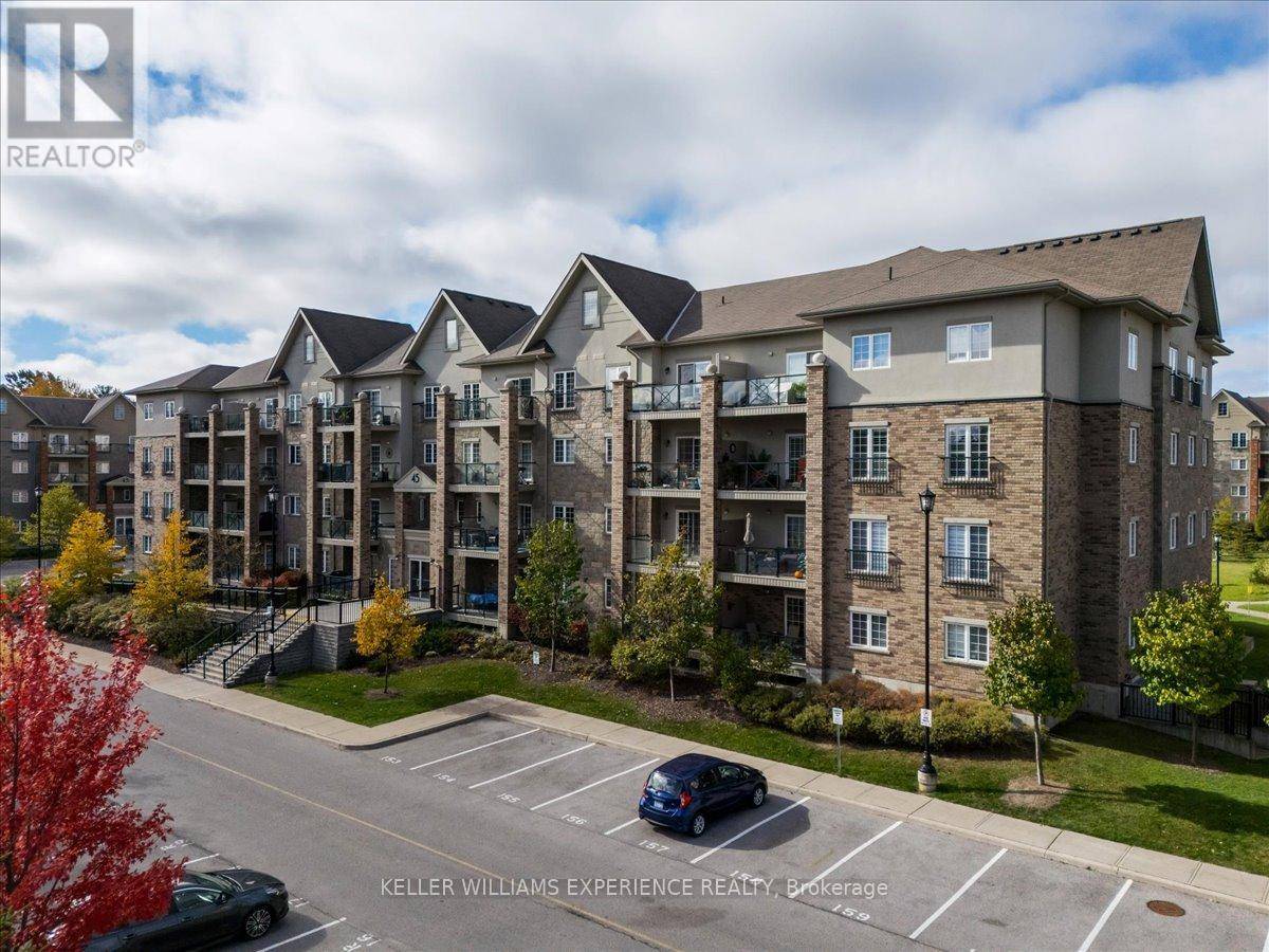 Barrie (ardagh), ON L4N5W7,45 Ferndale DR South #206