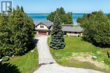 Collingwood, ON L9Y5C9,108 BARTLETT BOULEVARD