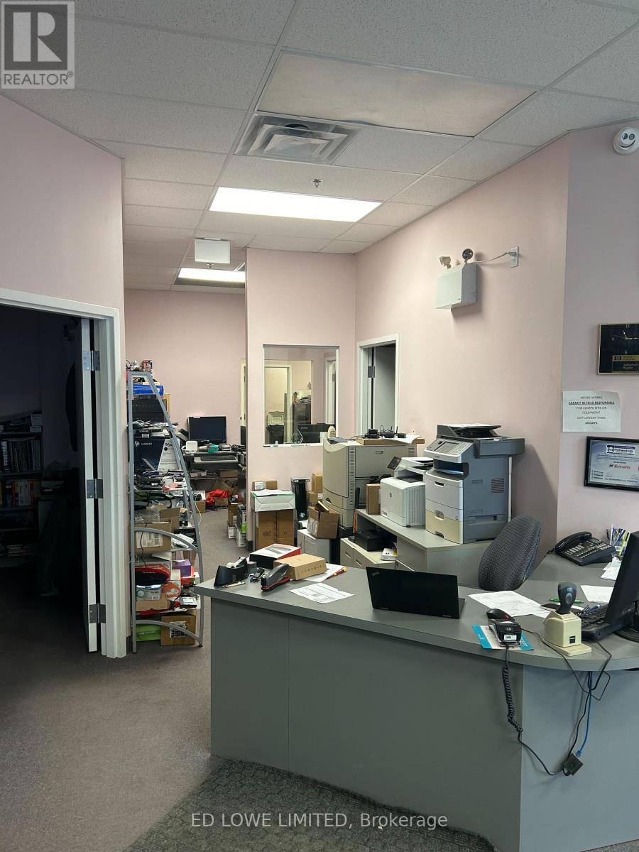 Barrie (0 East), ON L4N8Y2,431 Bayview DR #13