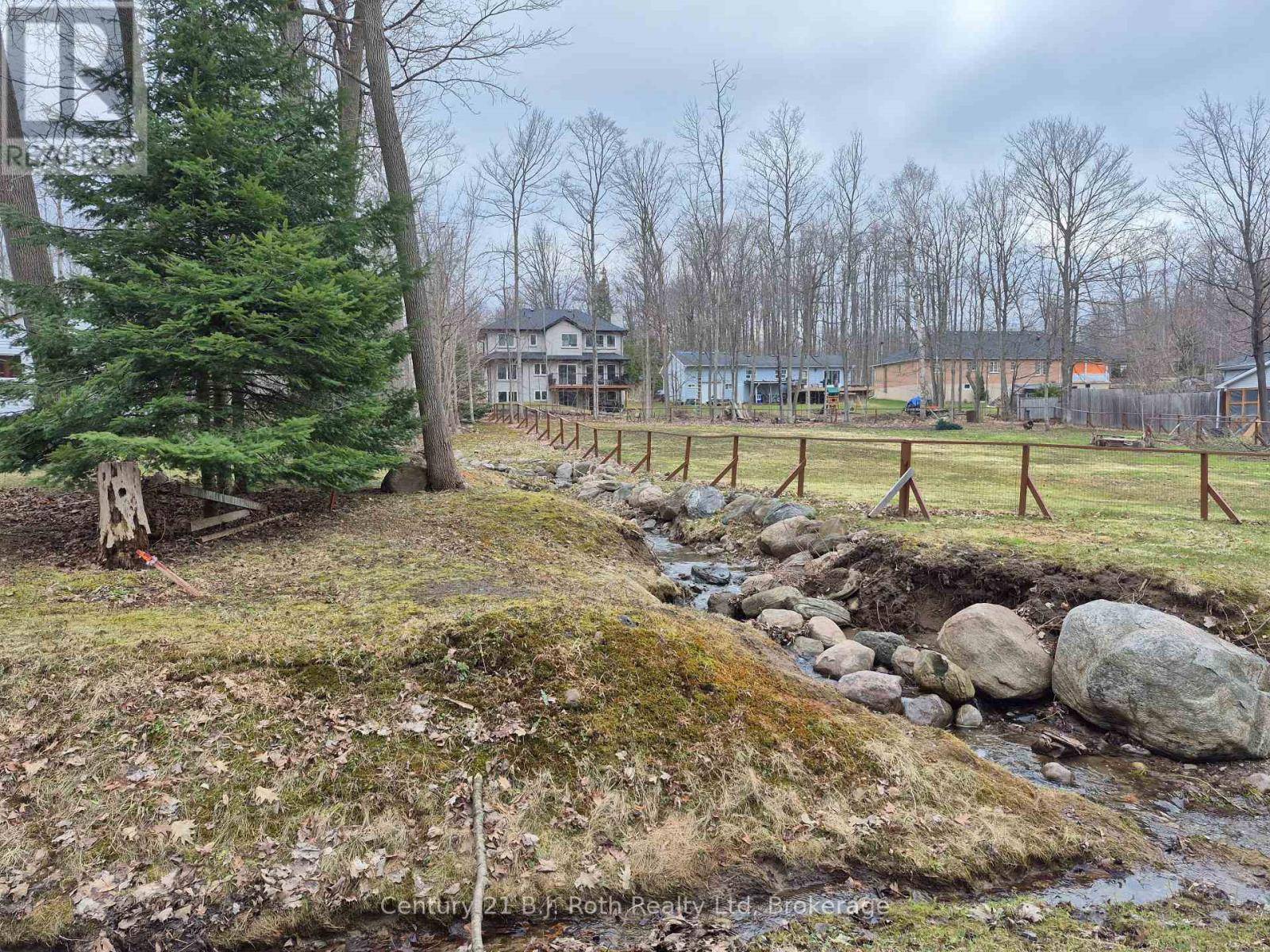 Penetanguishene, ON L9M1W9,76 MCARTHUR DRIVE