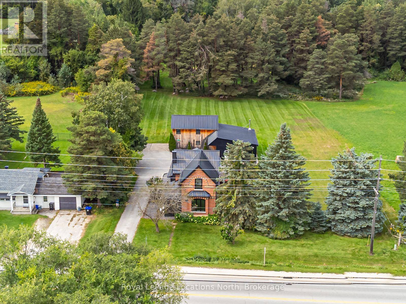 Clearview, ON L9Y3Z1,4378 COUNTY 124 ROAD