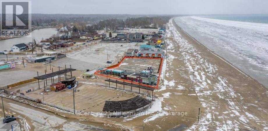 Wasaga Beach, ON L9Z2K3,10 MAIN STREET