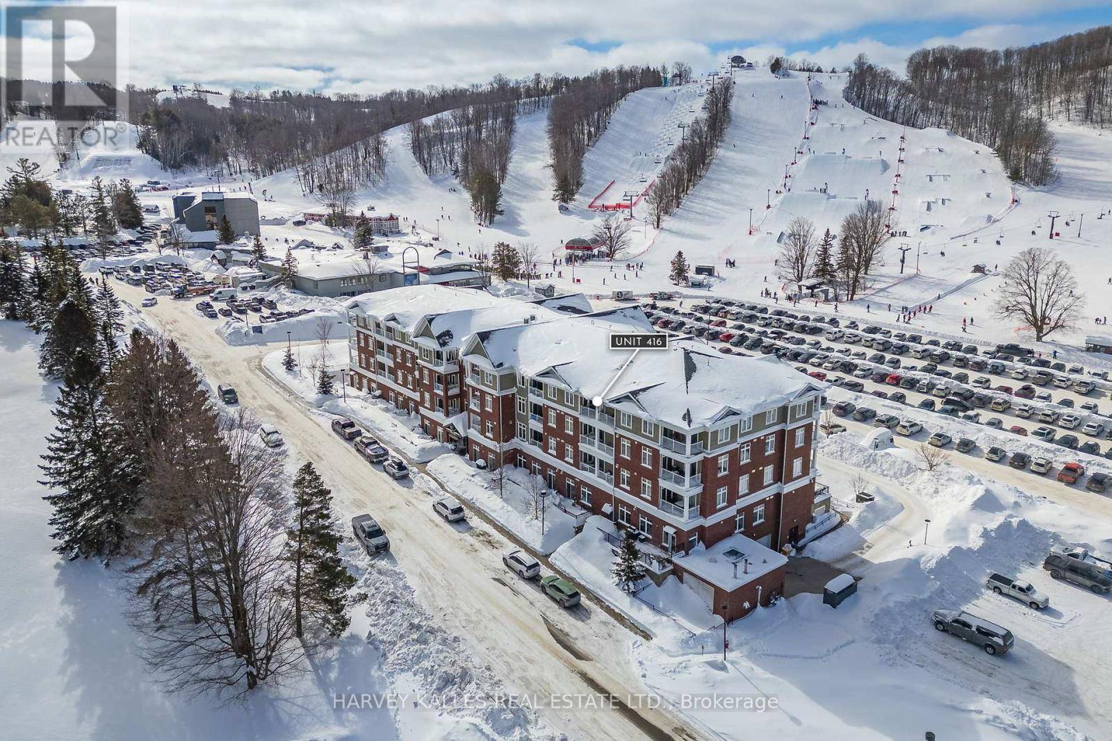 Oro-medonte (horseshoe Valley), ON L4M4Y8,40 Horseshoe BLVD #416