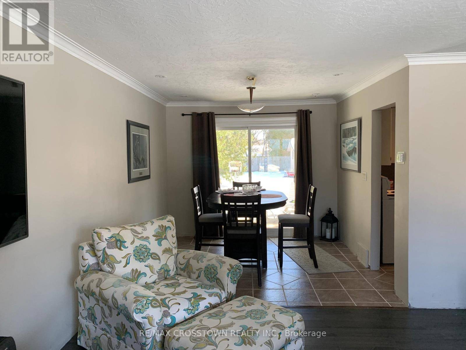Clearview (stayner), ON L0M1S0,259 SUPERIOR STREET