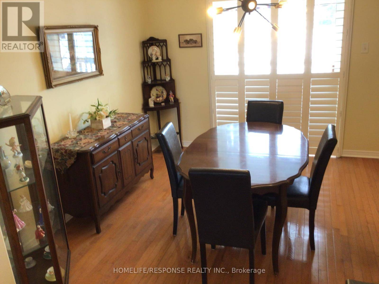 Barrie (painswick North), ON L4N2Z6,358 LITTLE AVE #6