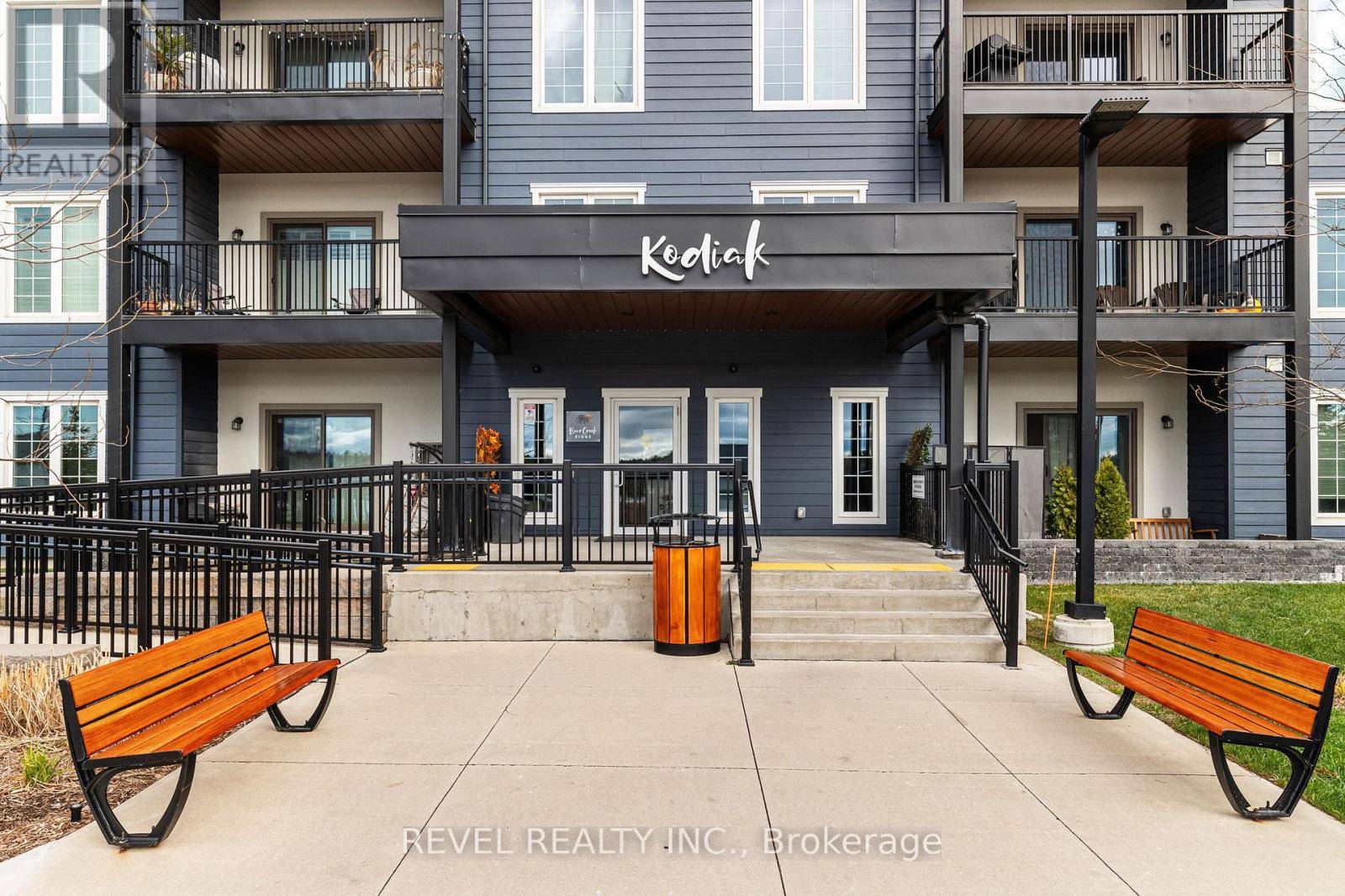 Barrie, ON L9J0J7,54 Koda ST #117