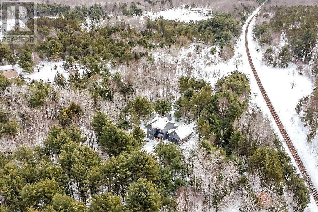 Severn, ON L0K2B0,4033 BOYD ROAD