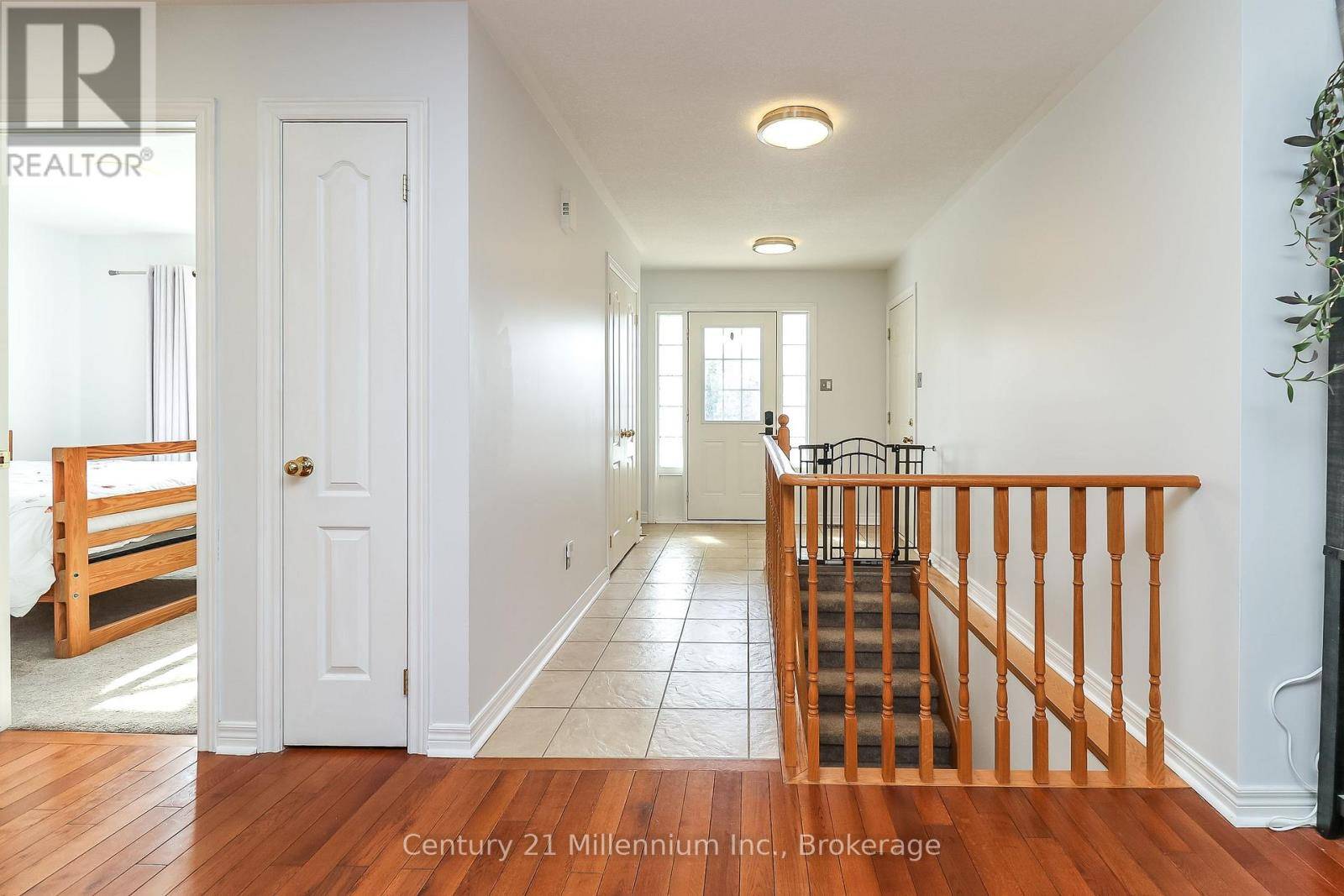 Wasaga Beach, ON L9Z2Y4,140 CONSTANCE BOULEVARD