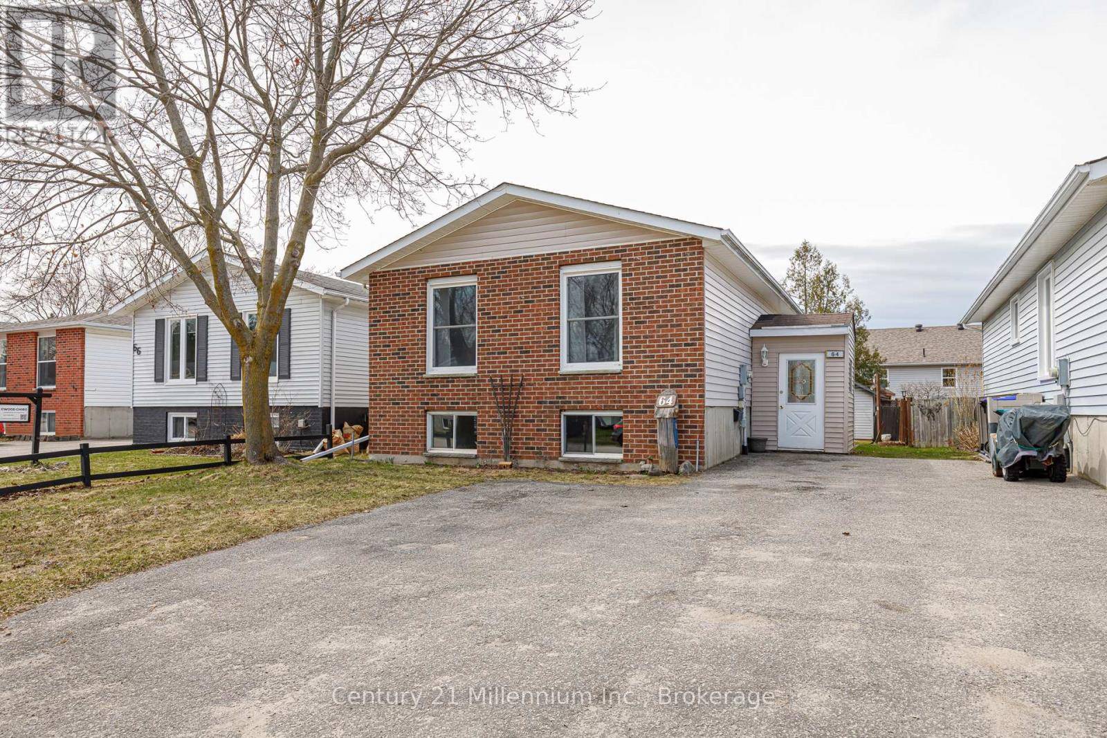 Collingwood, ON L9Y4S2,64 TELFER ROAD