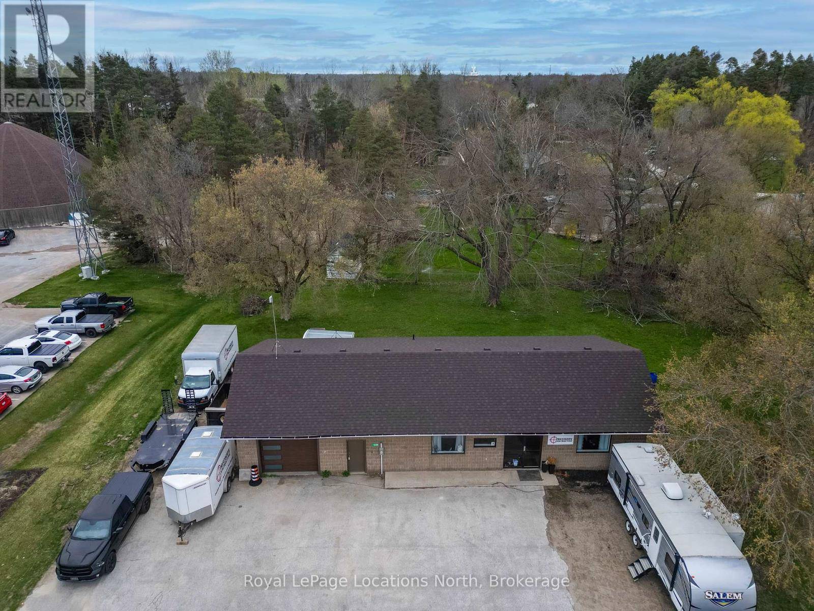Clearview (new Lowell), ON L0M1N0,5206 COUNTY RD 9 ROAD