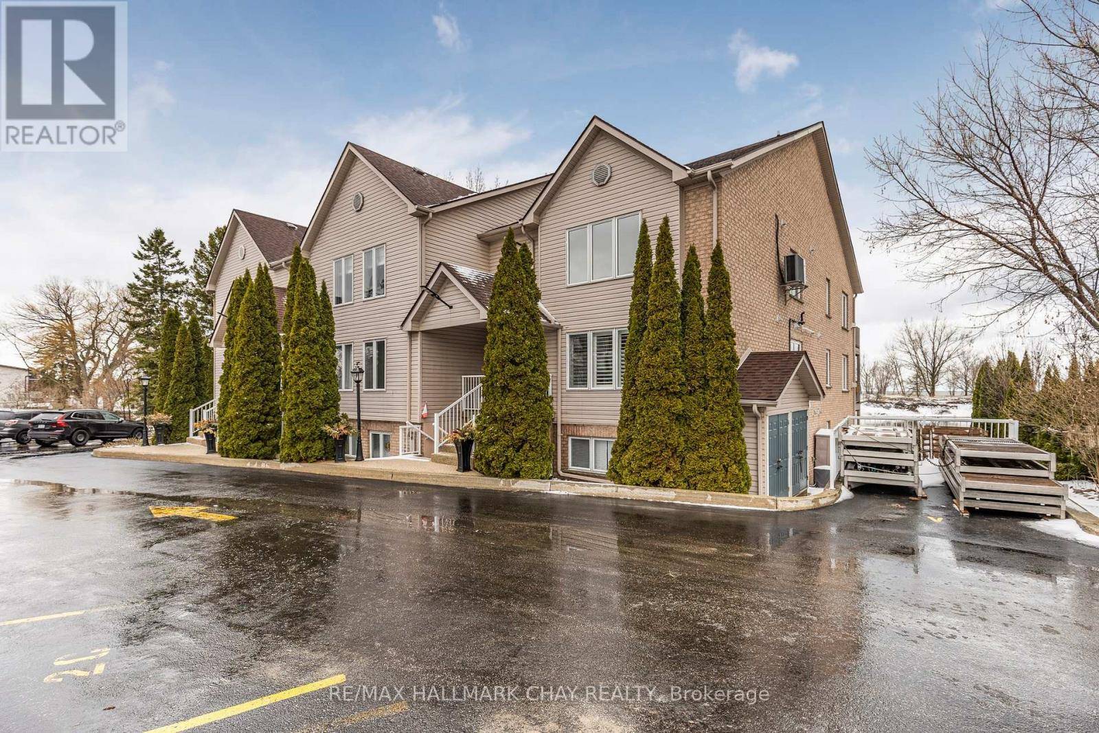 Wasaga Beach, ON L9Z2L6,194 River RD East #3C
