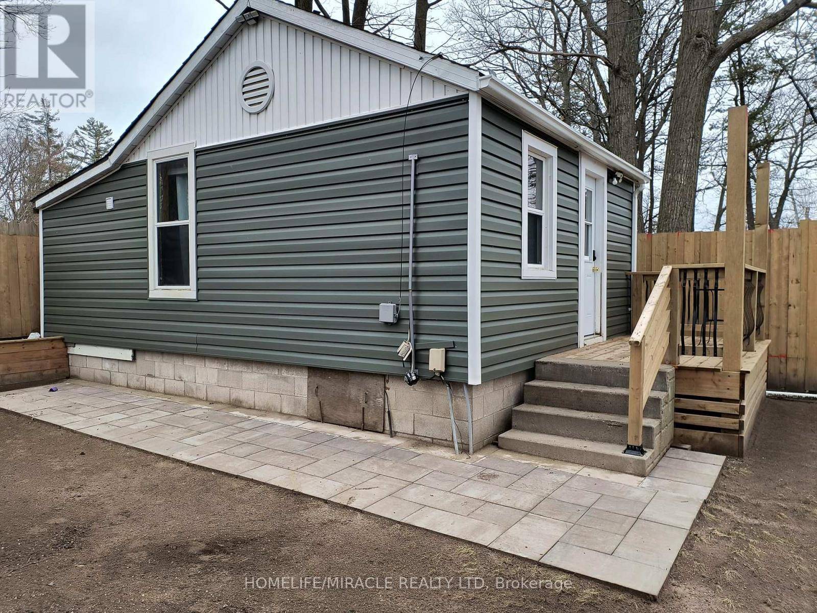 Wasaga Beach, ON L9Z2L1,101 RIVER ROAD E
