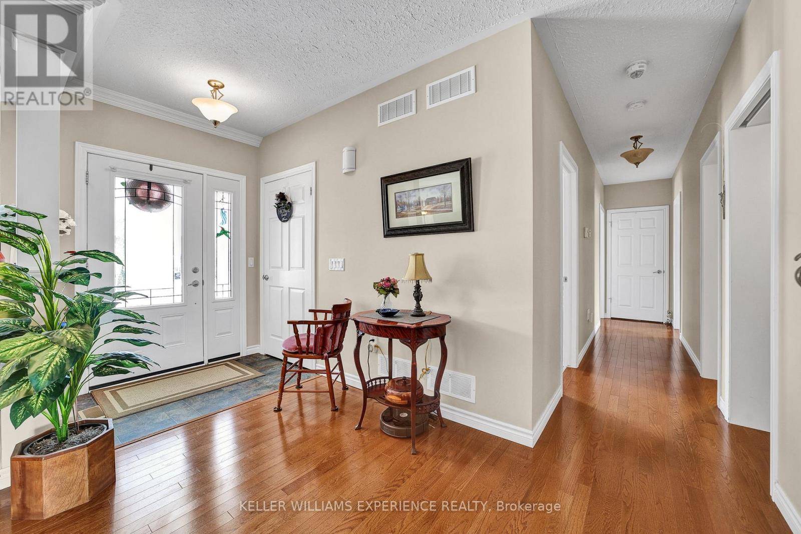 Clearview, ON L0M1N0,164 SWITZER STREET