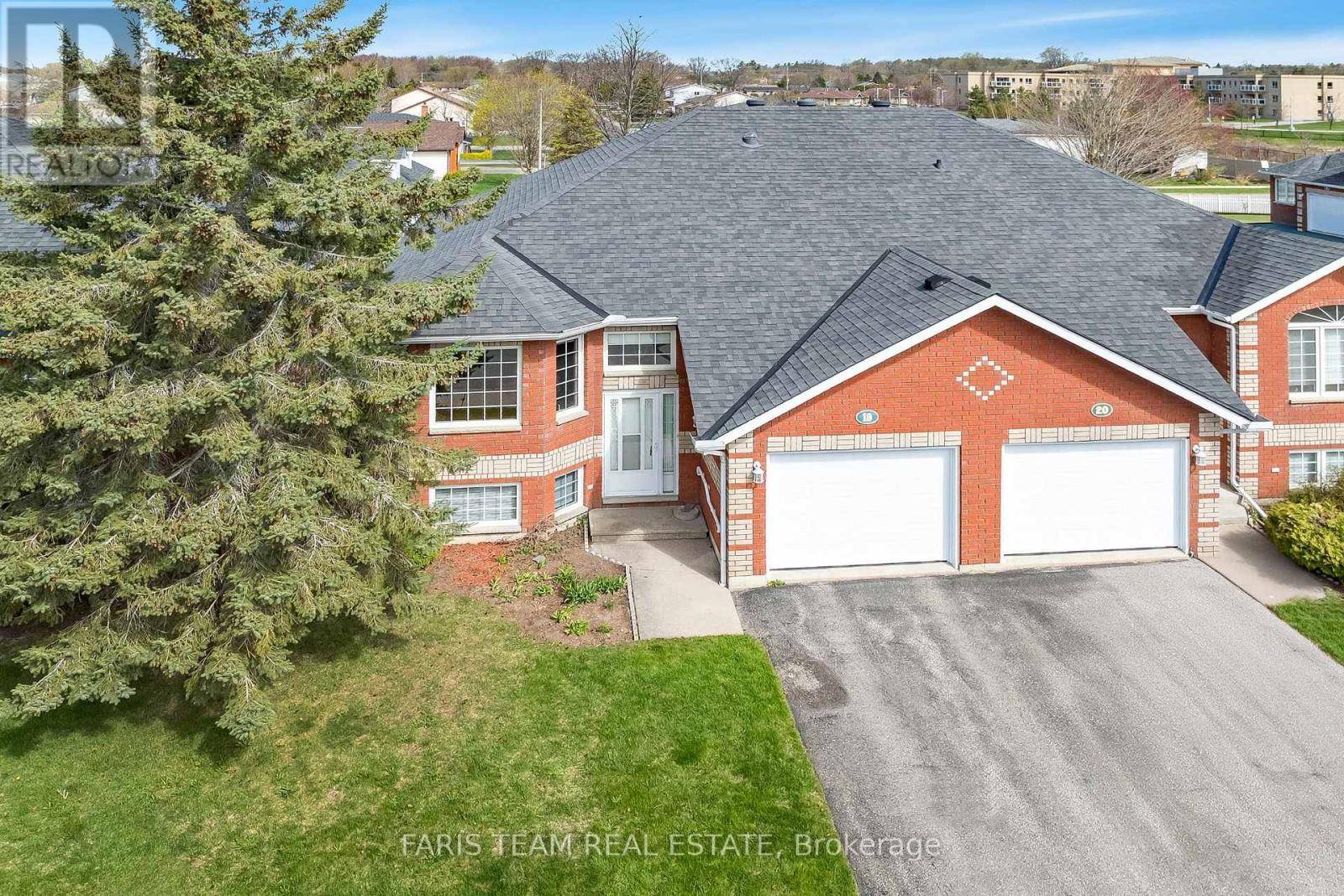 Penetanguishene, ON L9M2H1,90 Thompsons RD #19