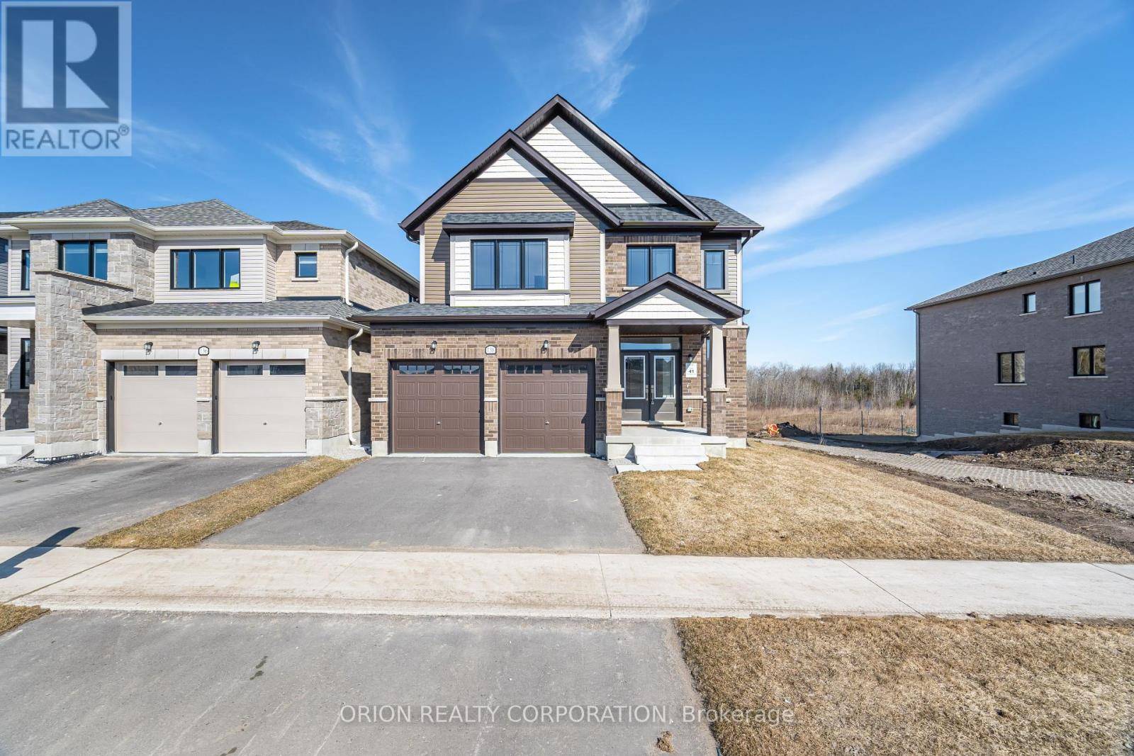 Barrie, ON L9J0W8,138 THICKETWOOD AVENUE