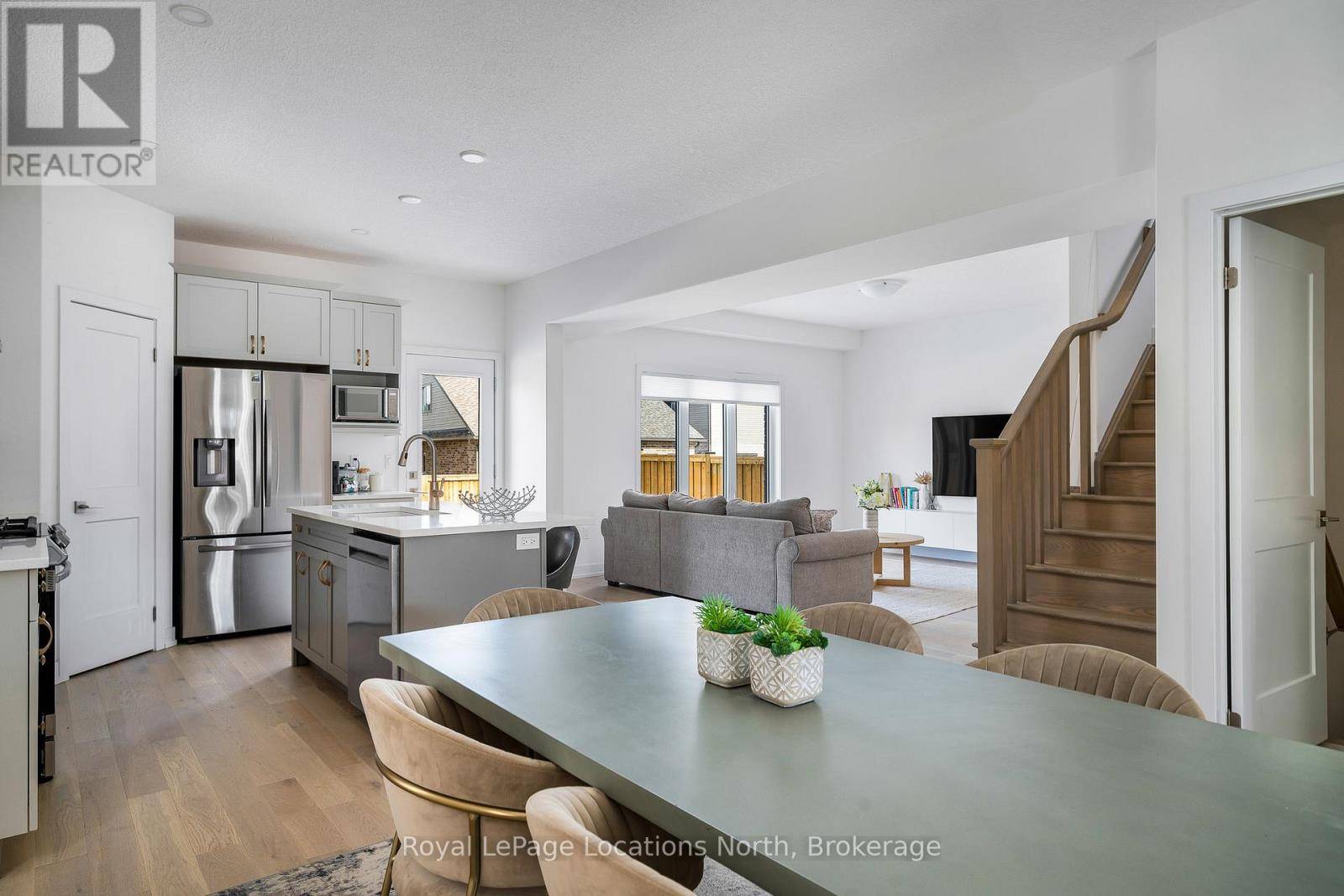 Collingwood, ON L9Y5M4,64 MAIDENS CRESCENT