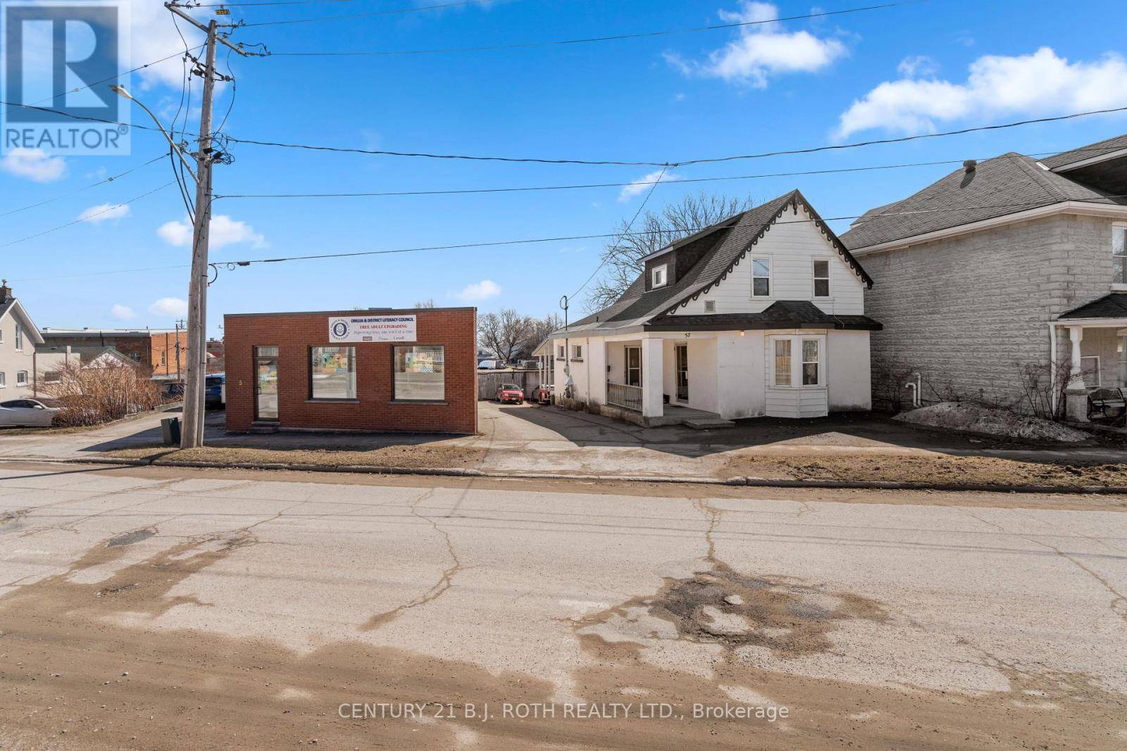 Orillia, ON L3V3J5,57 NOTTAWASAGA STREET