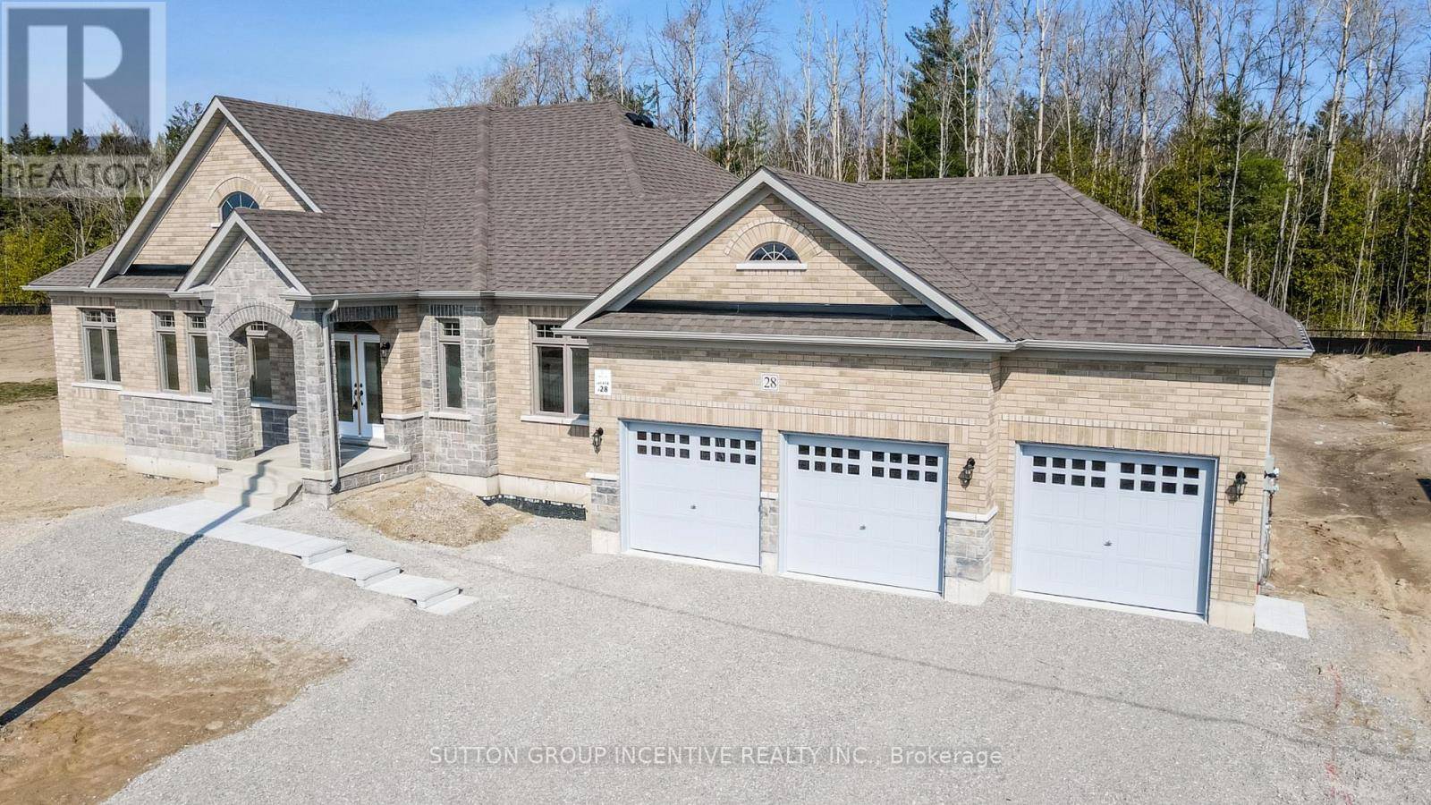 Springwater (anten Mills), ON L9X2E5,28 COTTONWOOD STREET