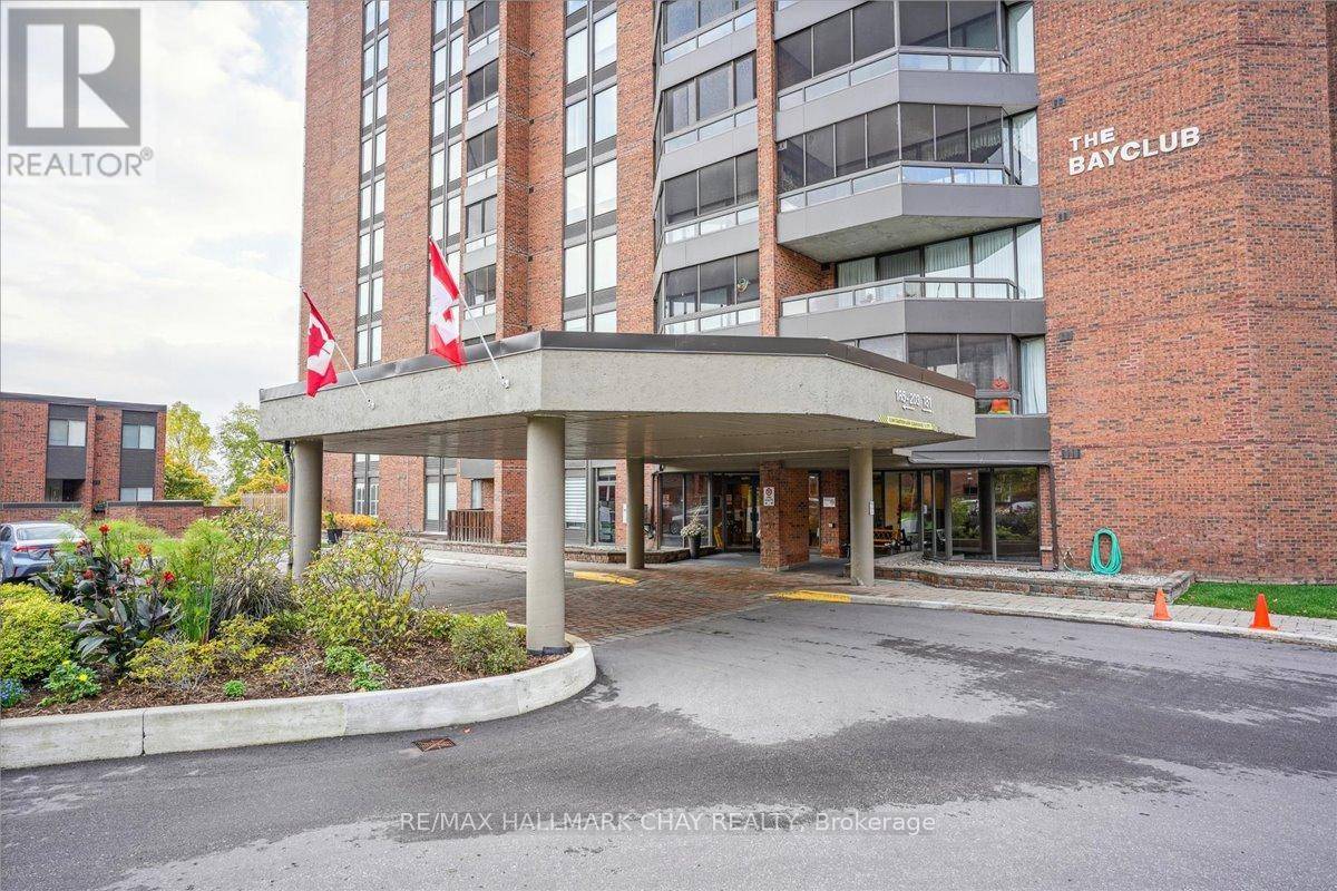 Barrie (city Centre), ON L4M5L6,181 Collier ST #204