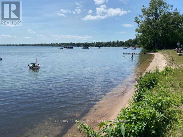 Severn (west Shore), ON L3V7A8,3031 SECOND STREET