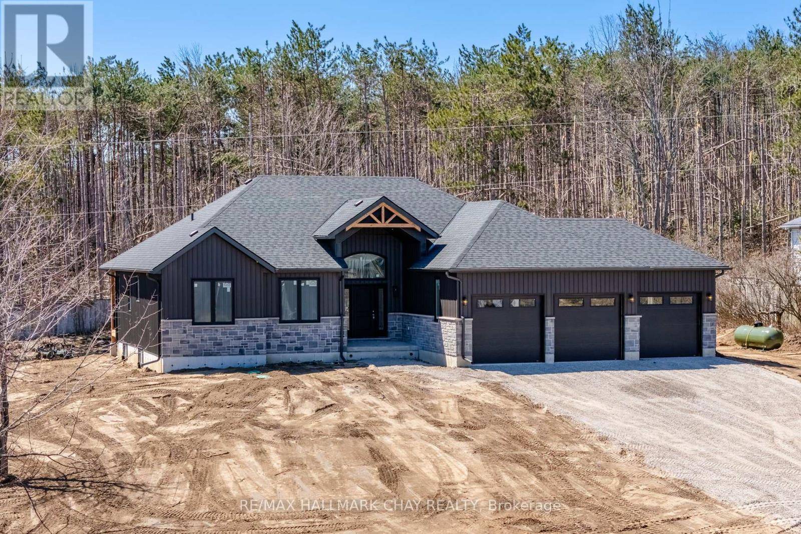 Oro-medonte, ON L0L1V0,4552 5TH LINE N