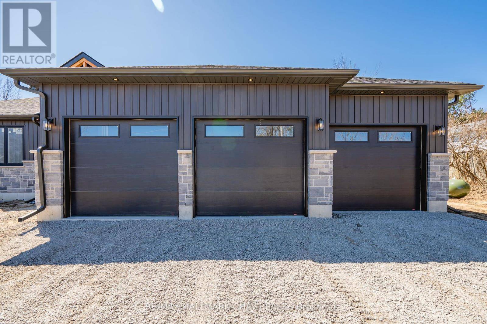 Oro-medonte, ON L0L1V0,4552 5TH LINE N
