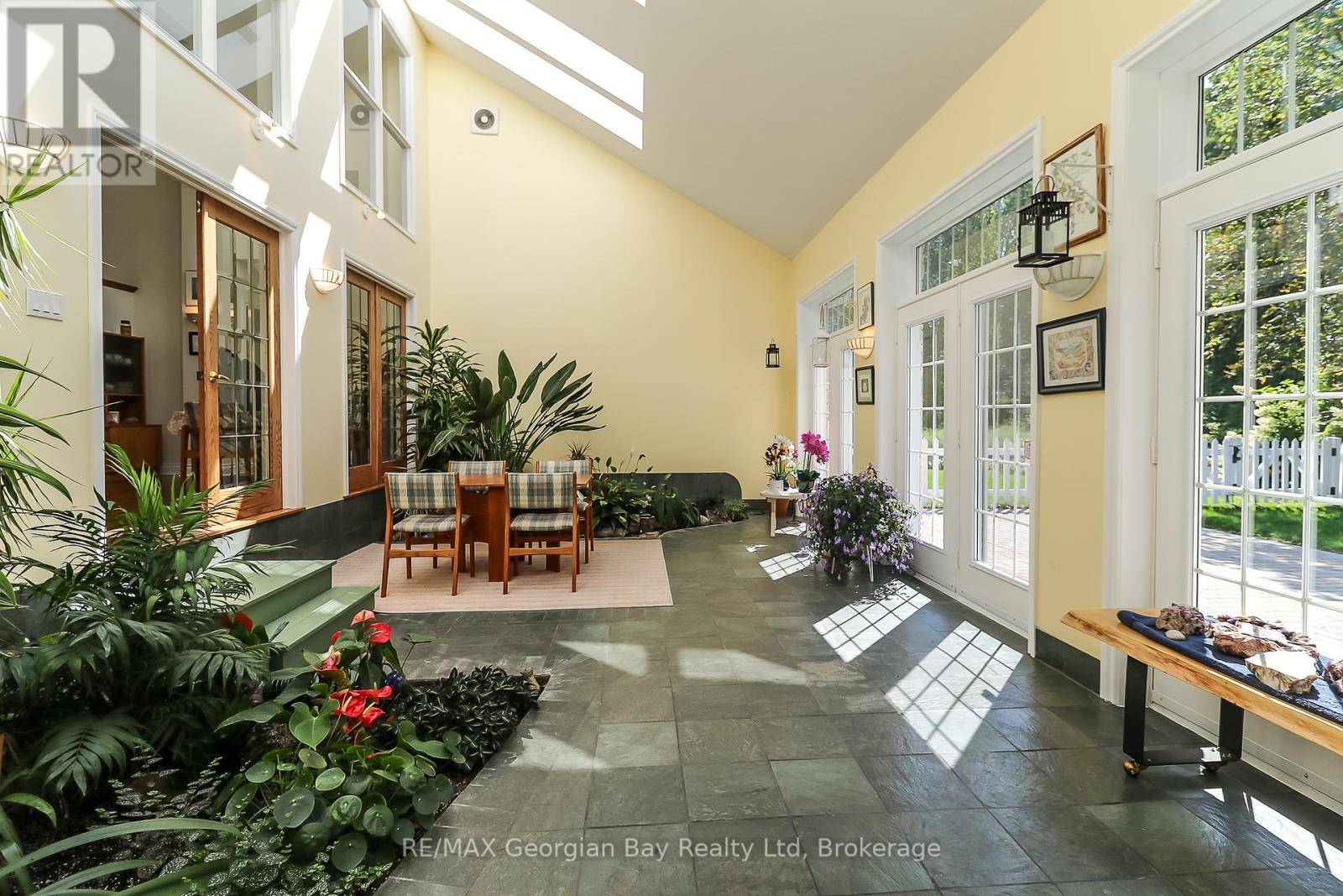 Oro-medonte, ON L4R4K3,326 BLUEBERRY MARSH ROAD