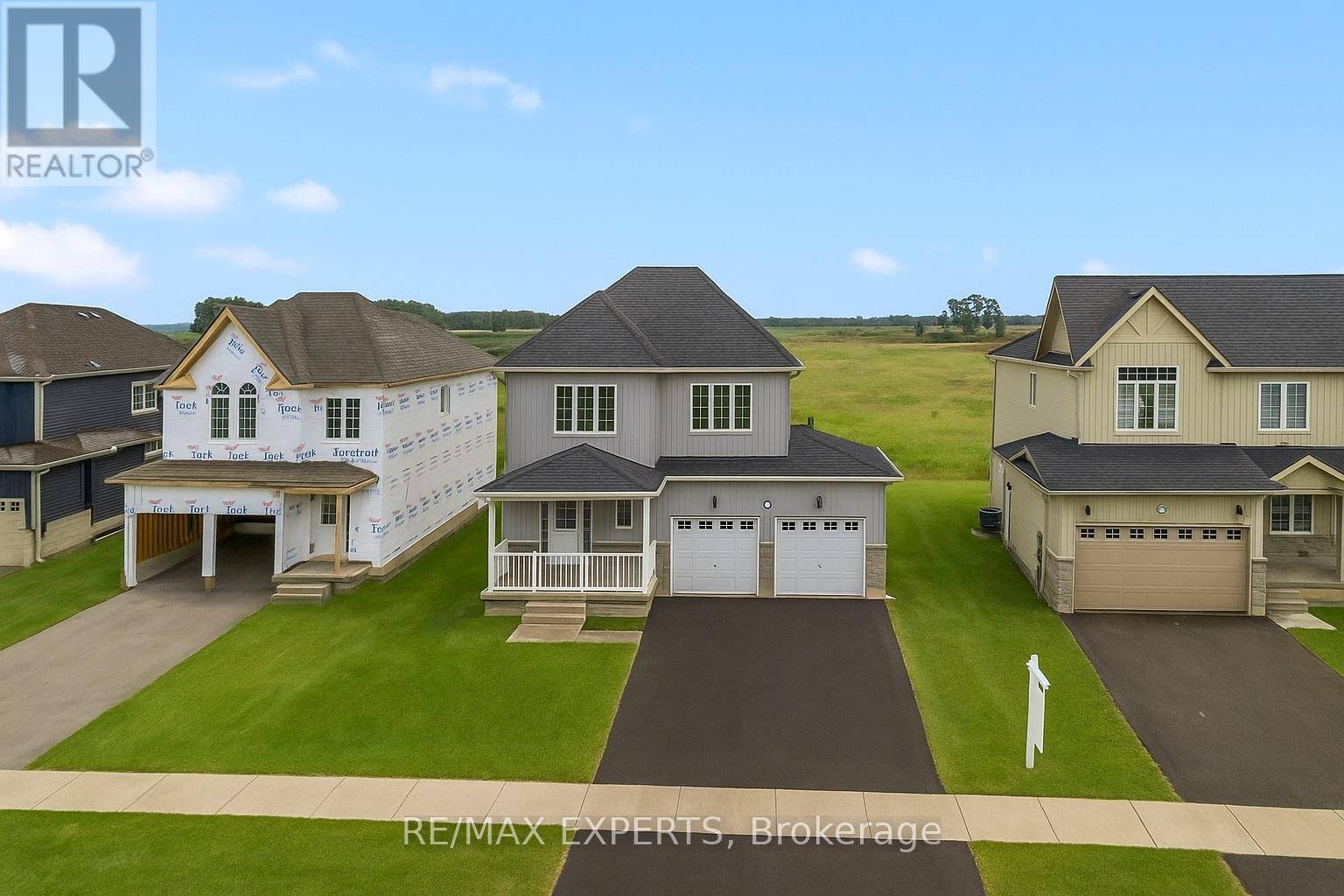 Clearview (stayner), ON L0M1S0,282 SPRINGFIELD CRESCENT