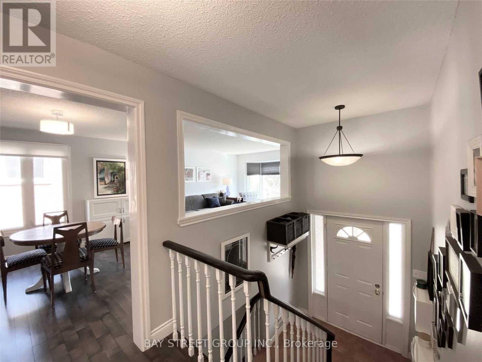 Barrie (letitia Heights), ON L4N6J5,86 Browning TRL #Upper