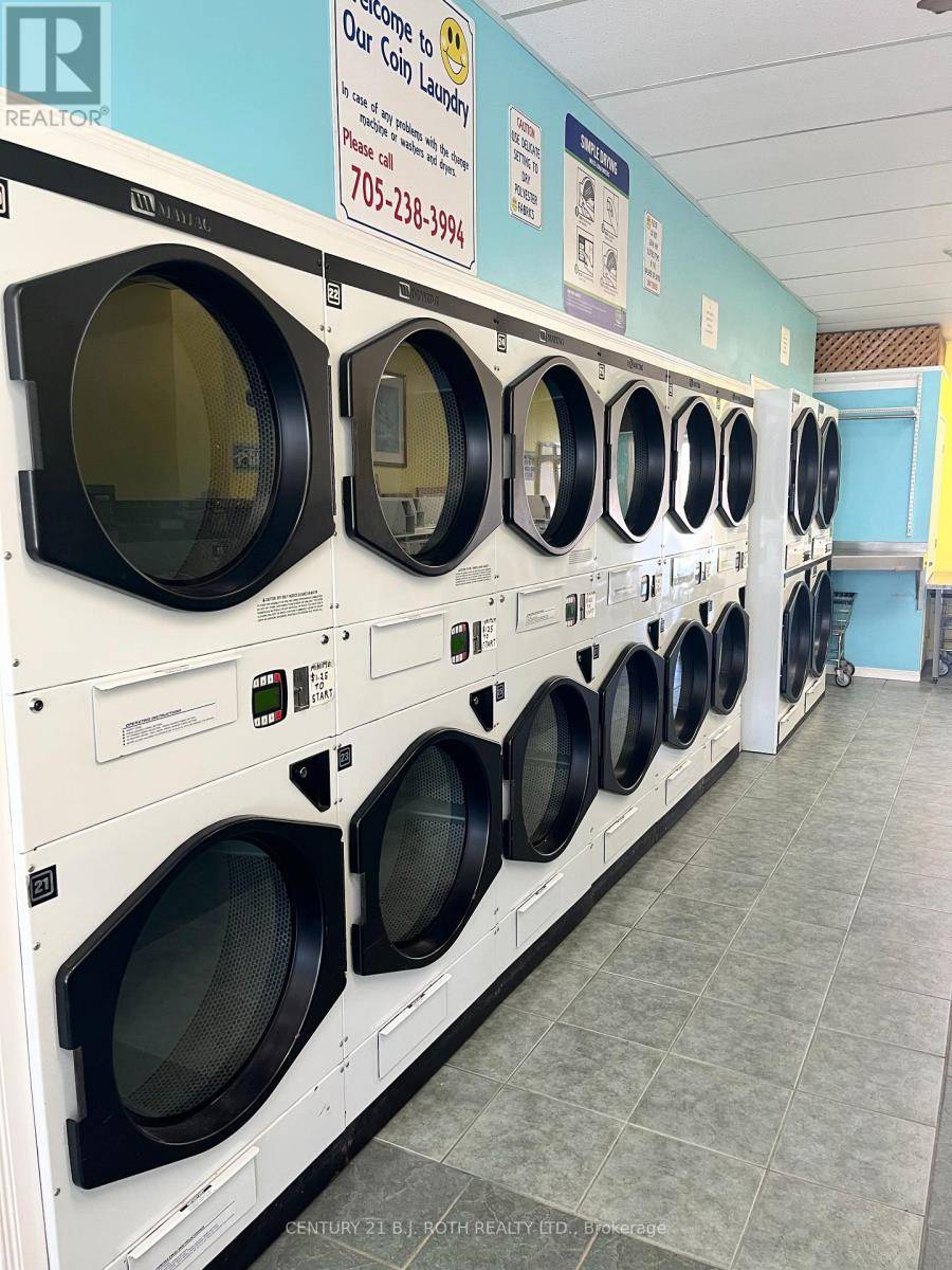 Barrie (allandale Centre), ON L4N3K4,57 Essa RD #A