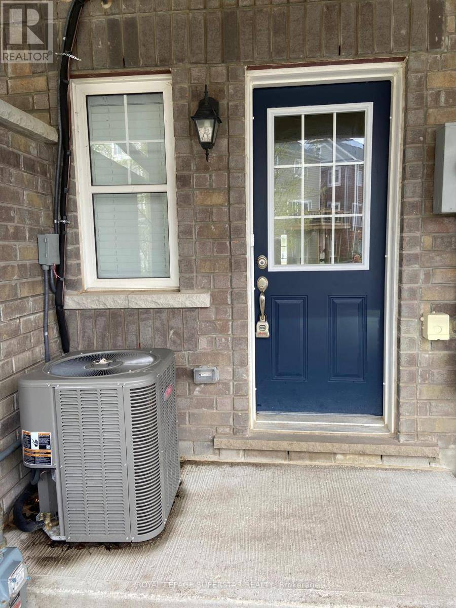 Wasaga Beach, ON L9Z0J7,22 VILLAGE GATE DRIVE